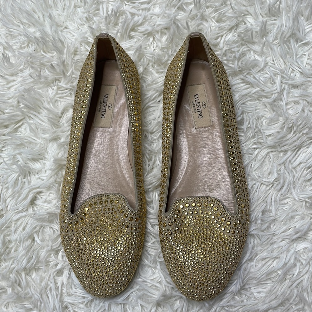 Women's Valentino Garavani Stylish Gold  satin w/crystals Ballet Flats Sz.38